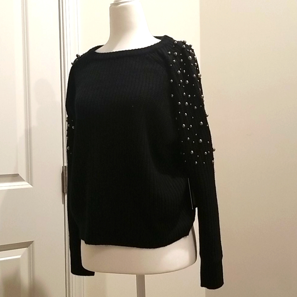 Black sweater with beads embroidered sleeve size s